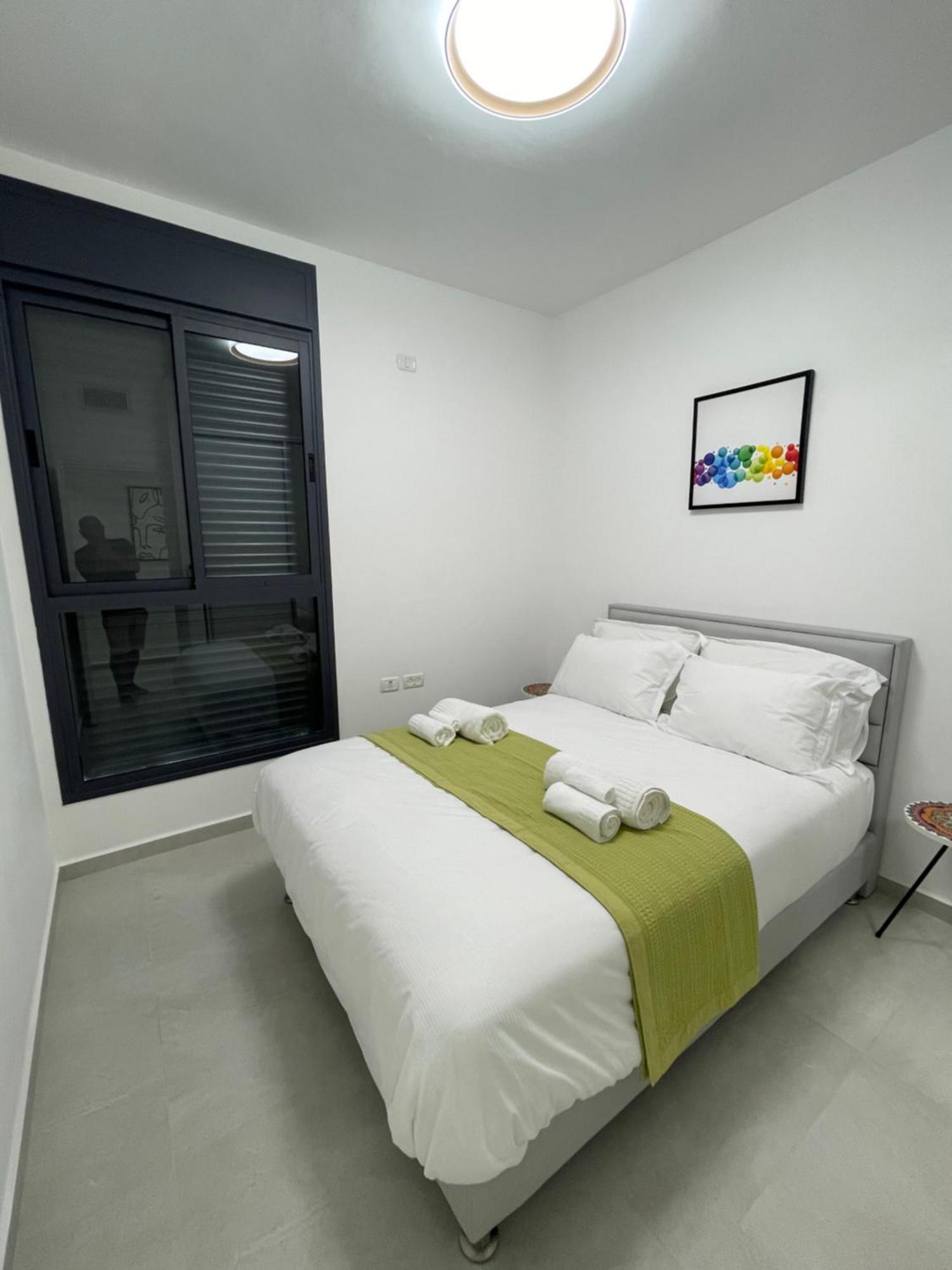 גבעת אולגה #דירת יוקרה על הים Sunset Beach Apartment# מראה חיצוני תמונה